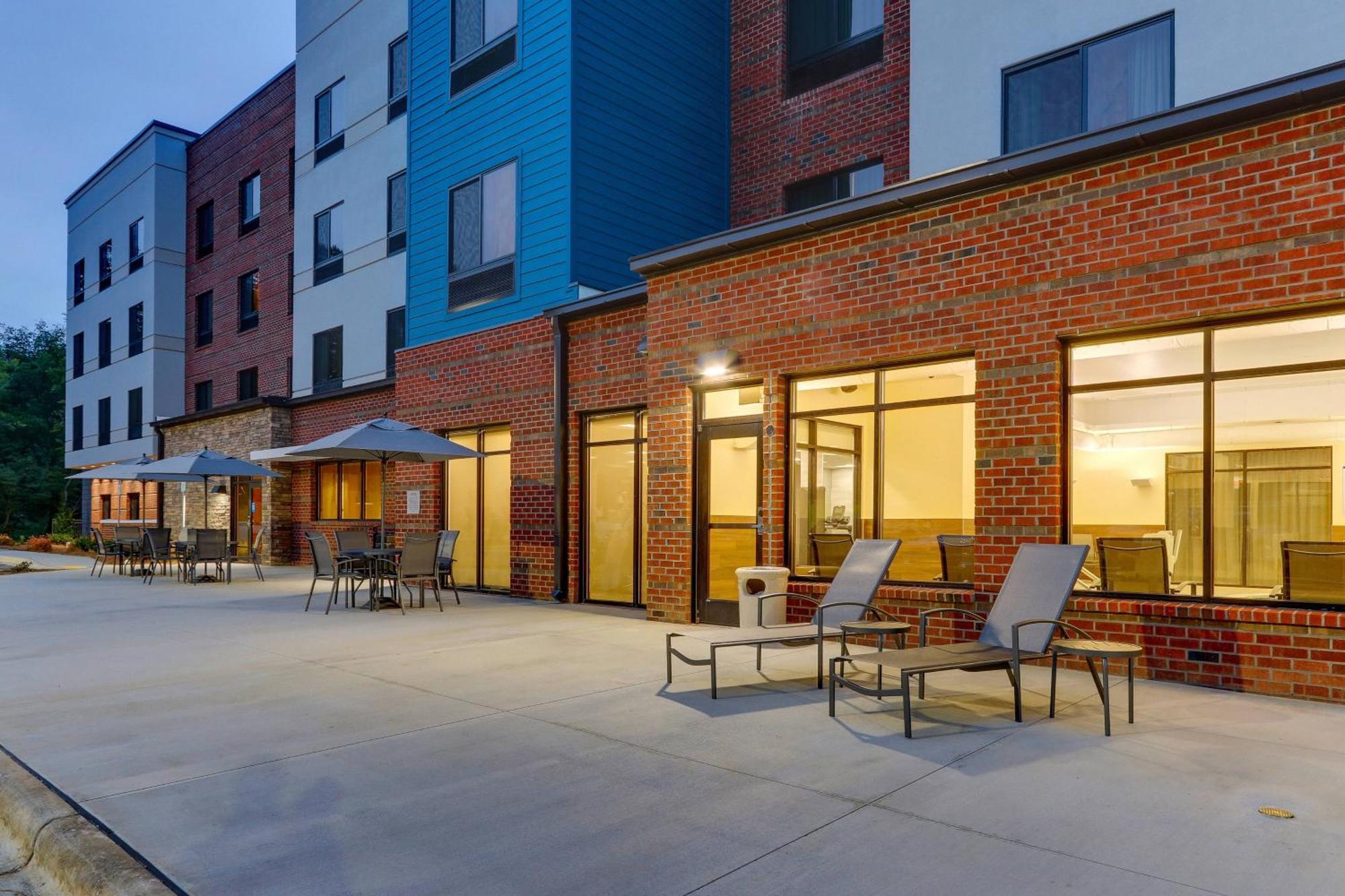Fairfield Inn & Suites By Marriott Asheville Weaverville Екстериор снимка